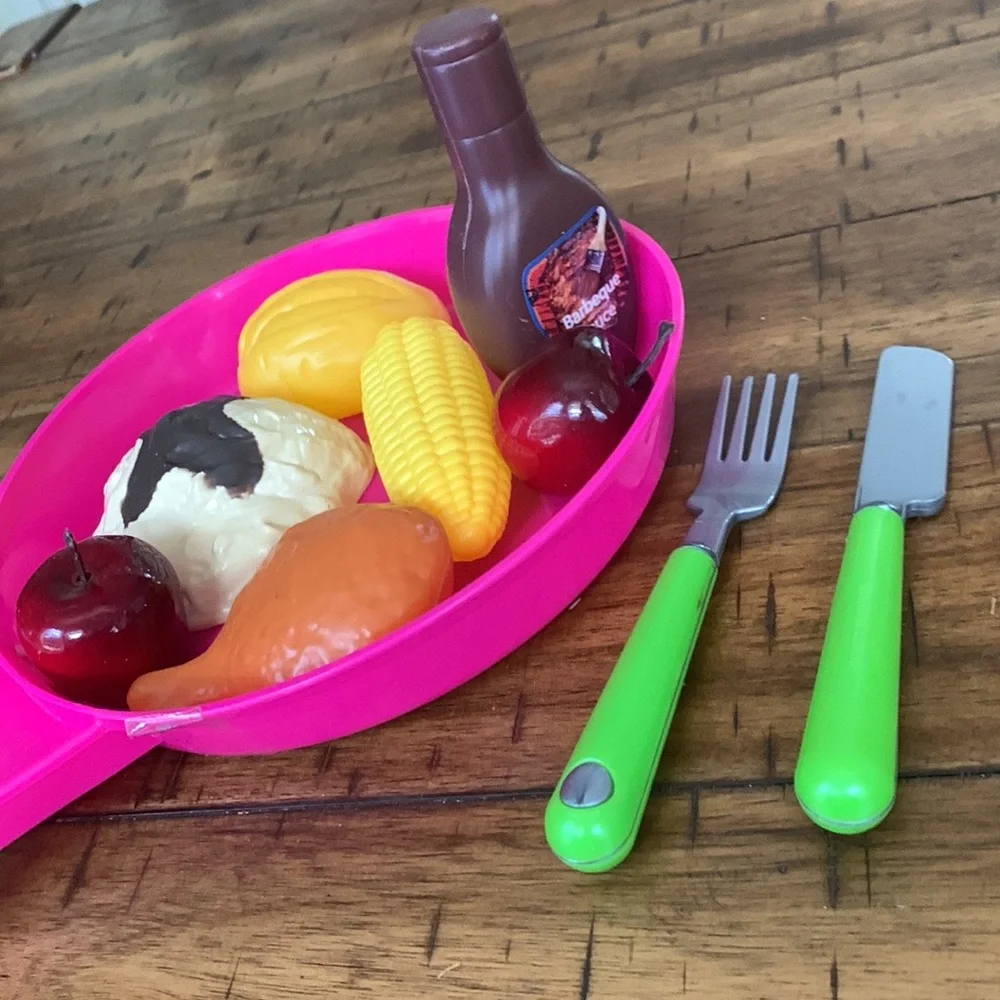 Happy Hands Food Activity bag for Littles